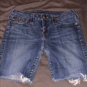 True religion cutoff shorts size 32